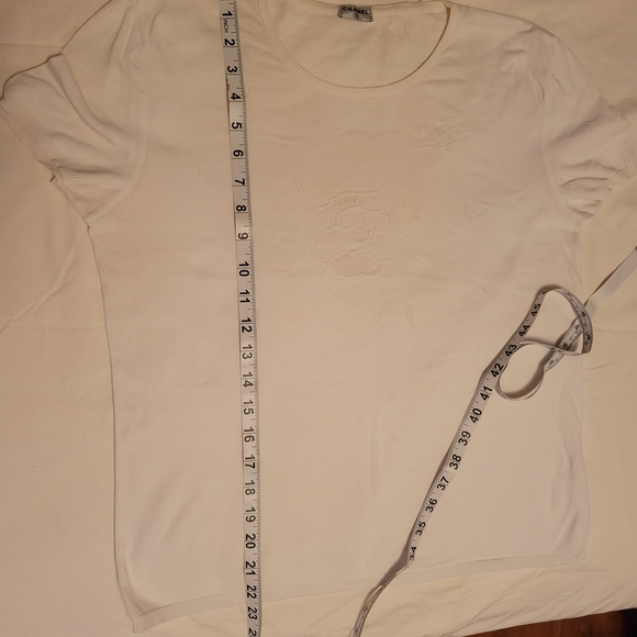 Chanel White Camellia Logo Knit T-Shirt – Vintage & Rare – Size M - Picture 3 of 4